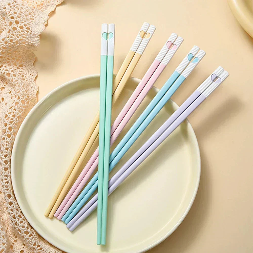 12 Kawaii Chopsticks for Cute Meals, Ramen Bowls & Everyday Dining