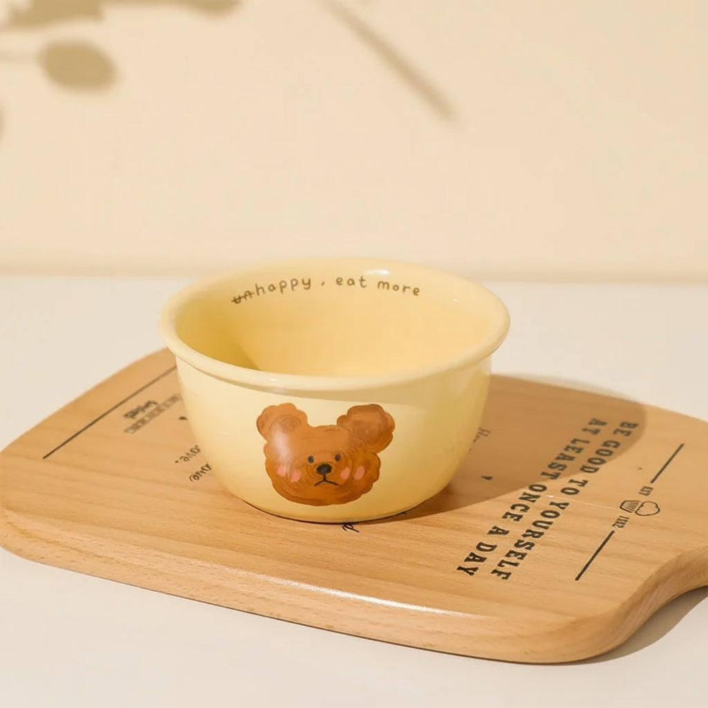 Yellow kawaii ramen bowls with bear design on a wooden tray, showing measurements.