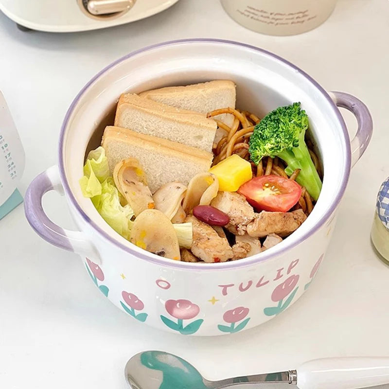 Ramen inside a tulip designed kawaii ramen bowl