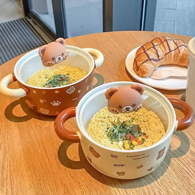 Two bear themed kawaii ramen bowls on a table