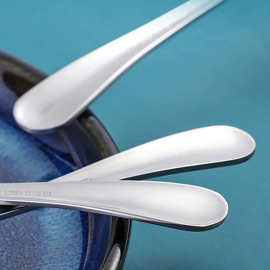 Kawaii utensils on a blue background with text about their features.
