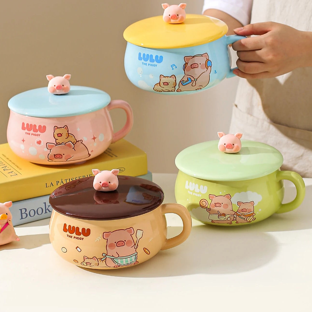 Piggy Ceramic Noodle Bowl with Lid