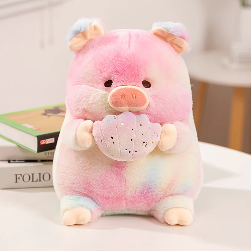 A kawaii pig plushy holding a shell